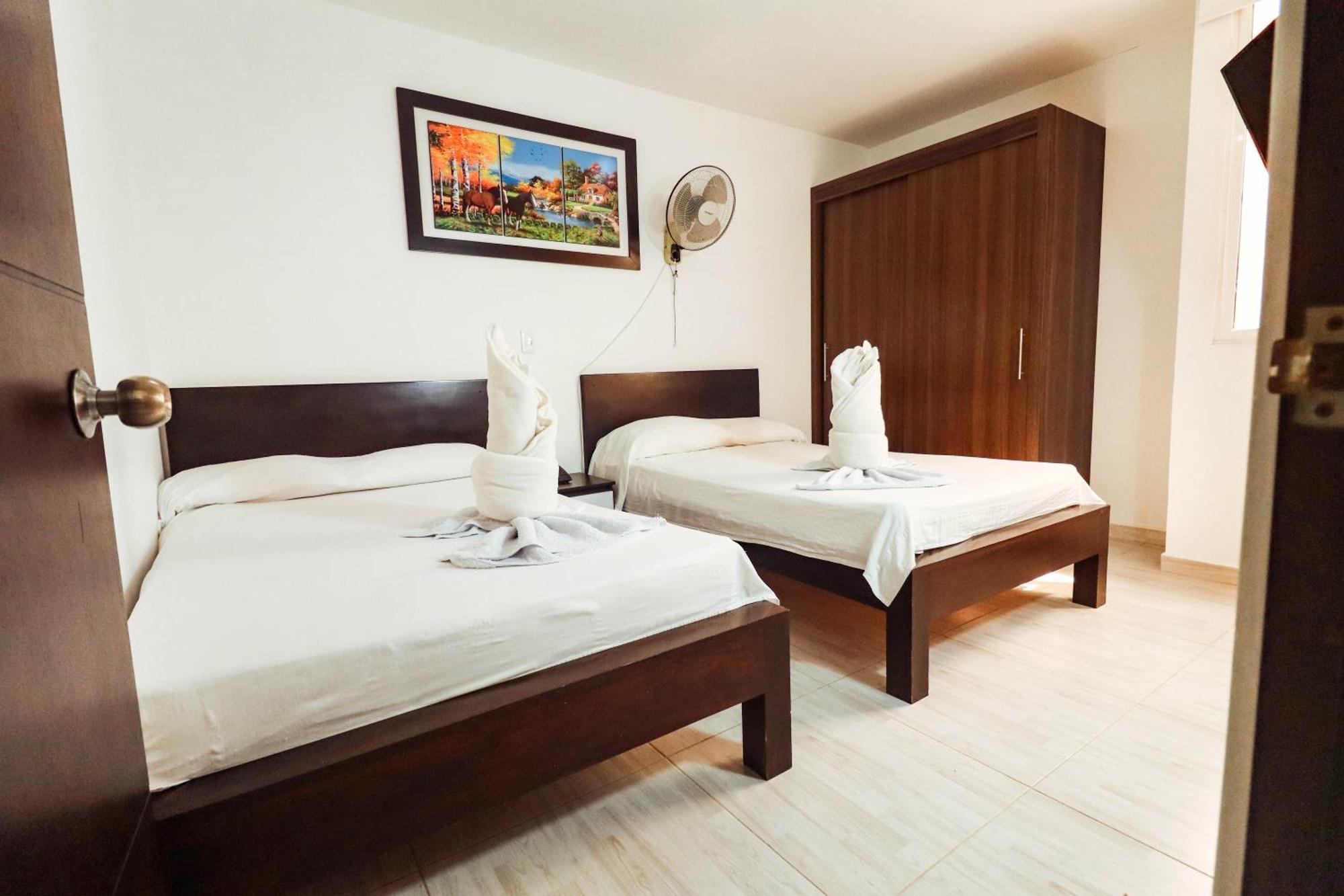 Hotel California Air Carepa Buitenkant foto