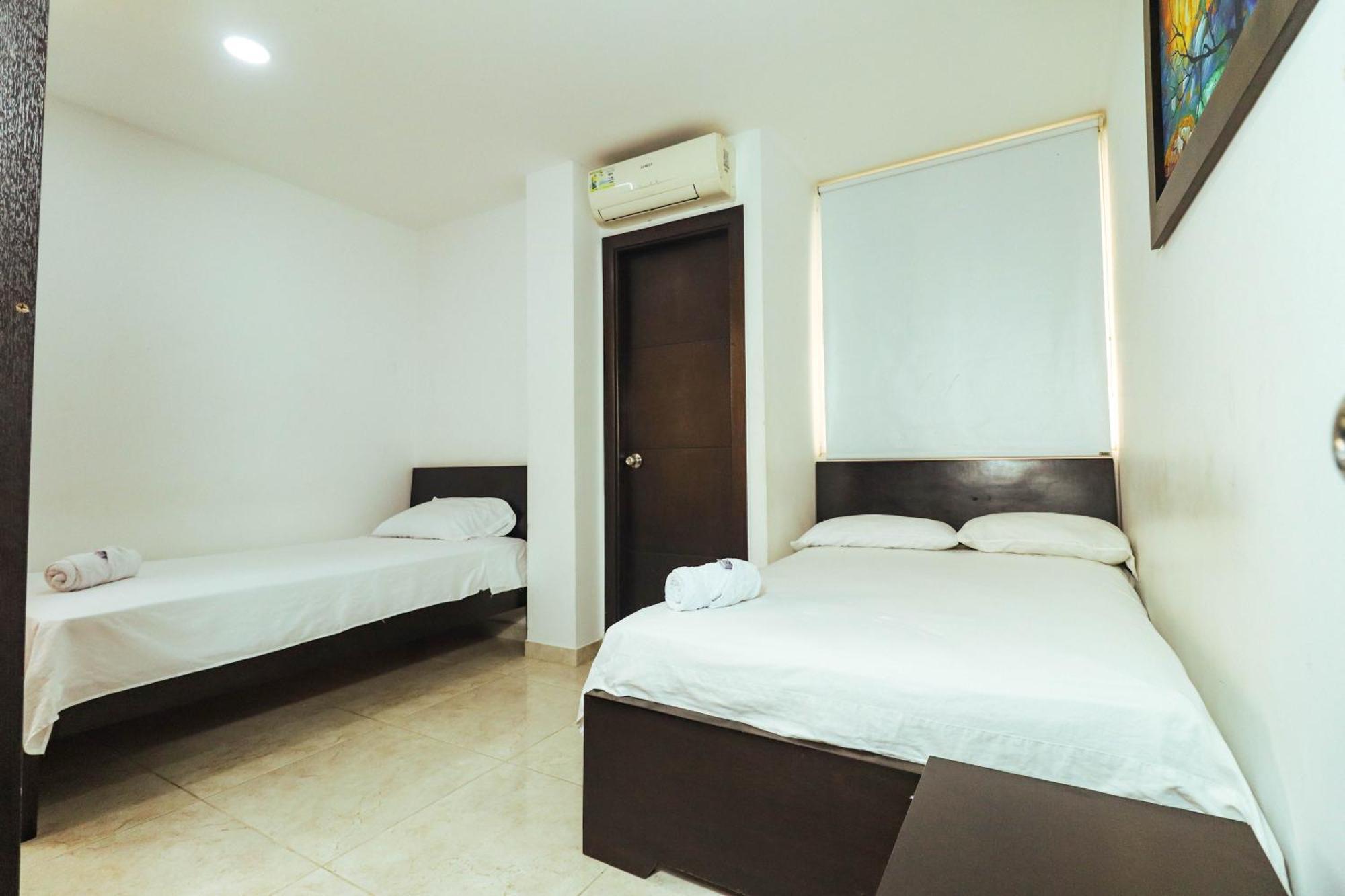 Hotel California Air Carepa Kamer foto