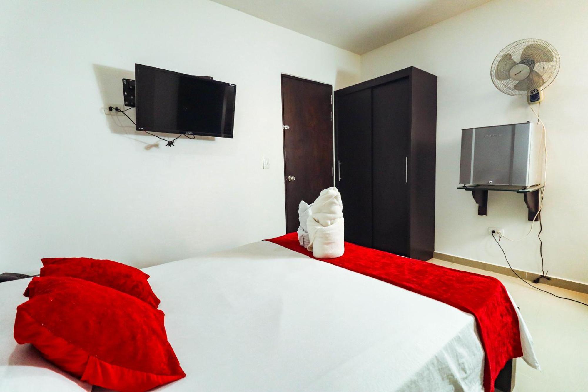 Hotel California Air Carepa Kamer foto